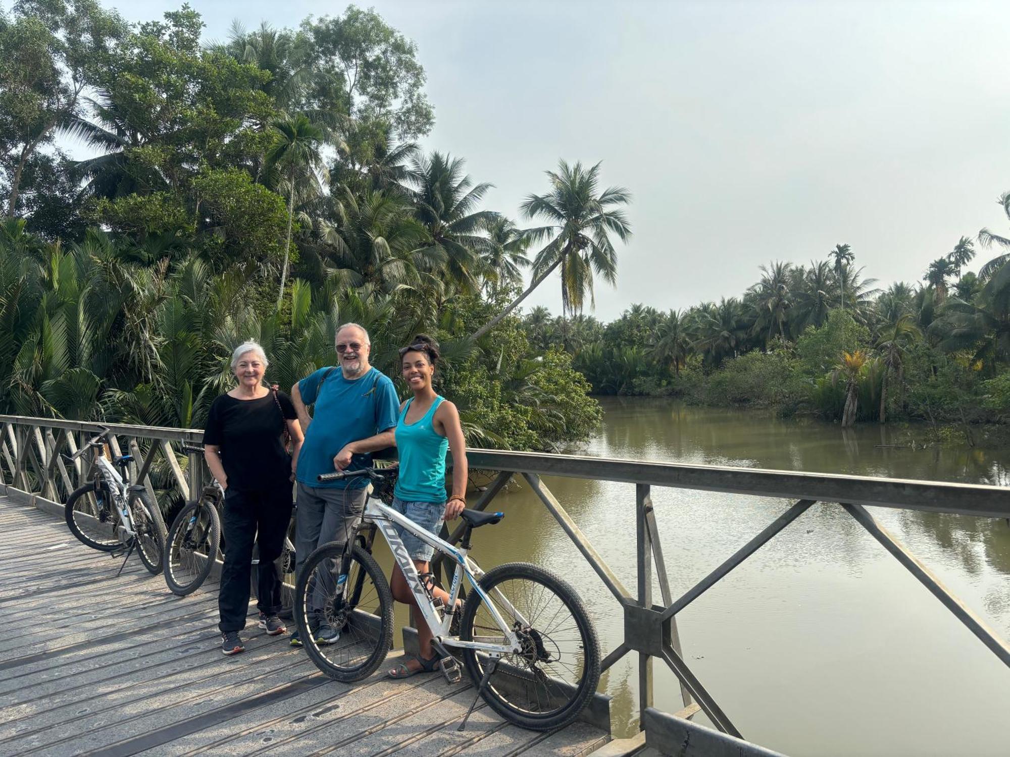 Homestay Bentre Coco Lodge Bến Tre Ngoại thất bức ảnh